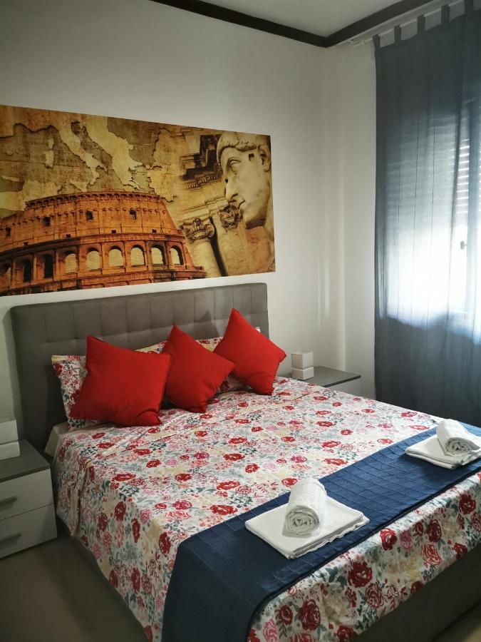 Готель Bella Roma - Ee Екстер'єр фото