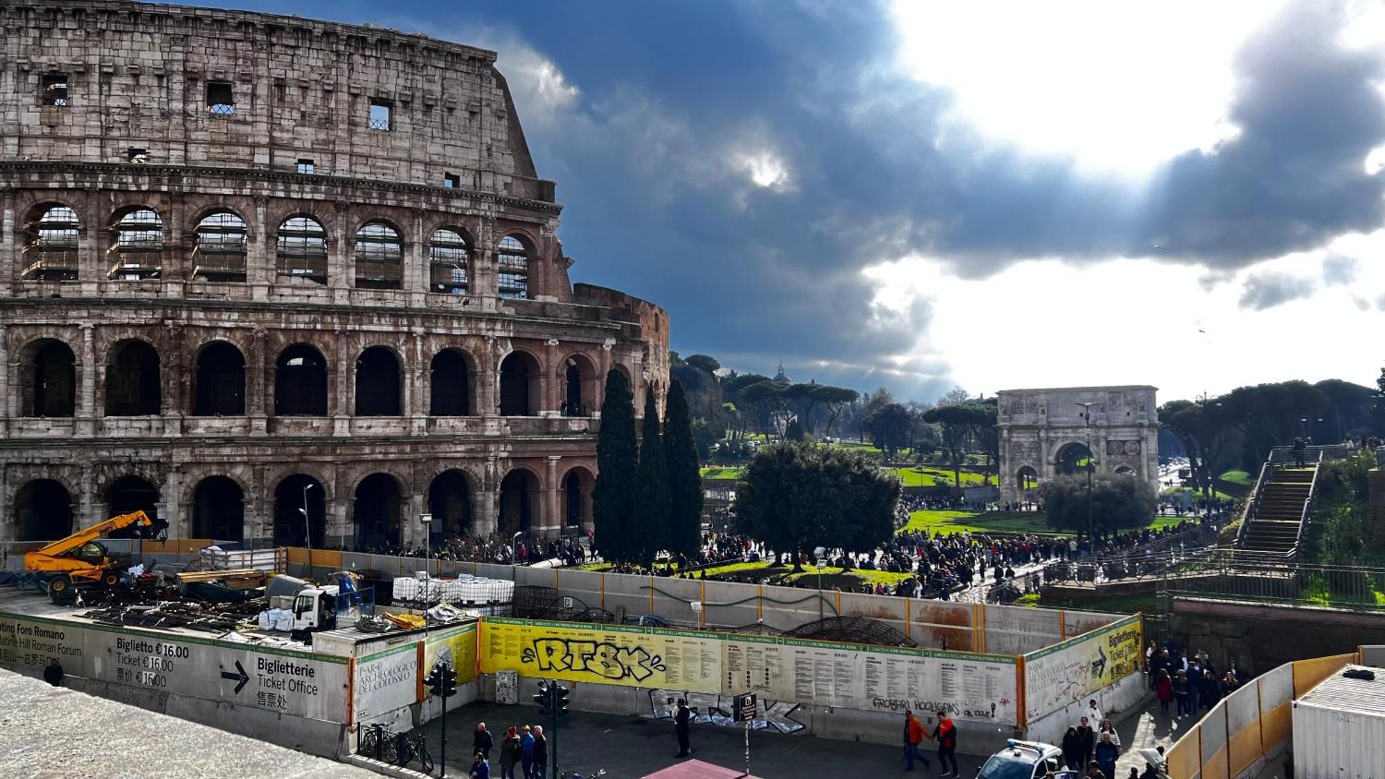 Готель Bella Roma - Ee Екстер'єр фото